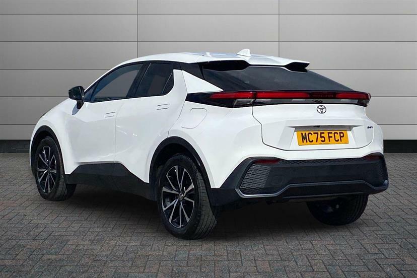 Toyota C-Hr 1.8 Hybrid Design Cvt White #4