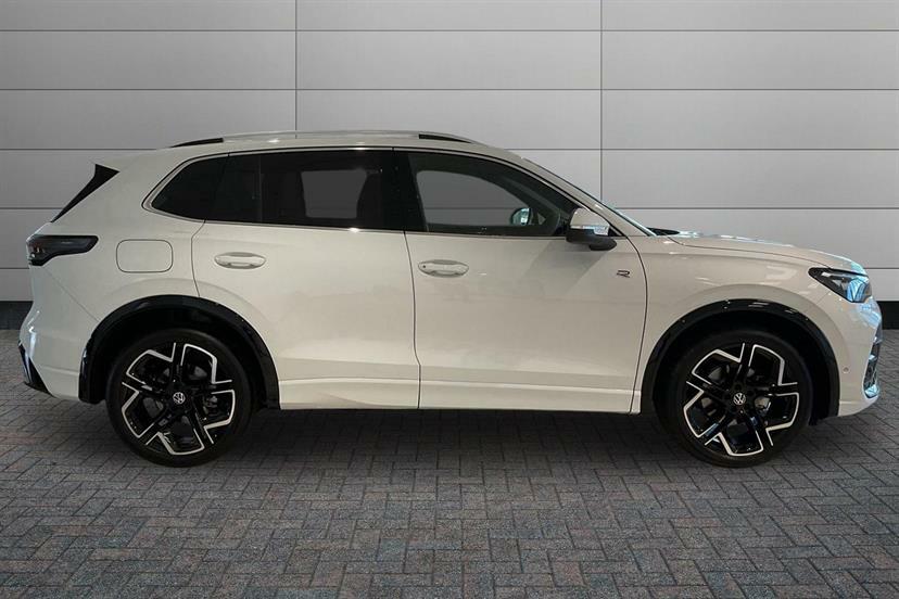 Volkswagen Tiguan 1.5 Etsi 150 R-line Dsg EO26NFC White #4