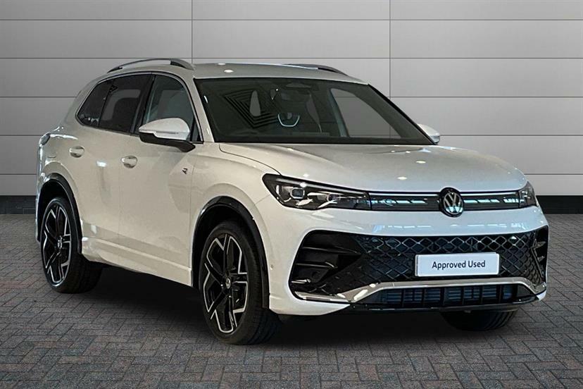 Volkswagen Tiguan 1.5 Etsi 150 R-line Dsg White