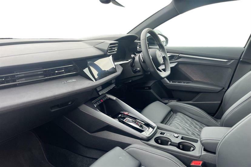Audi A3 S3 Tfsi Black Edition Quattro S Tronic DC74WCG White #2