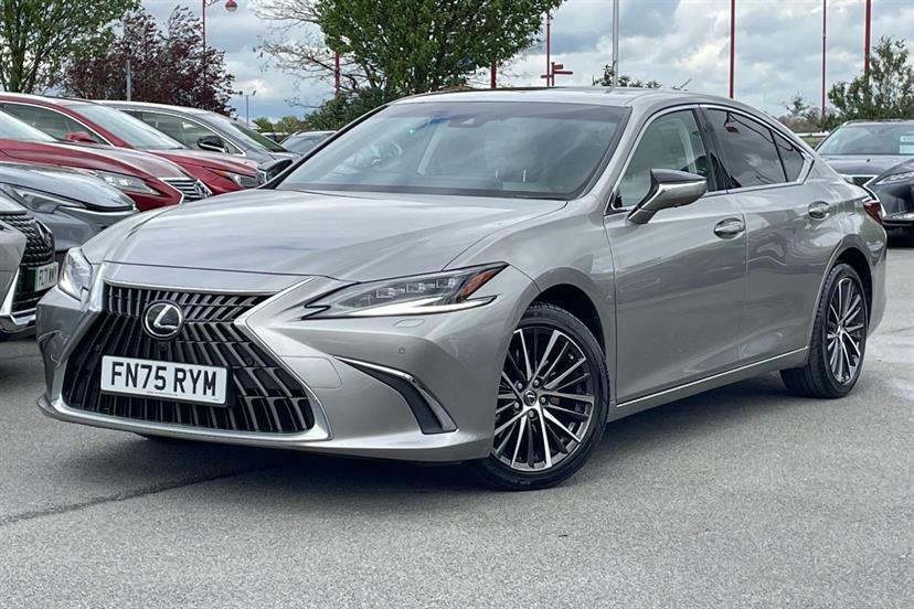 Lexus ES 300H 2.5 Premium Plus Cvt Red #13