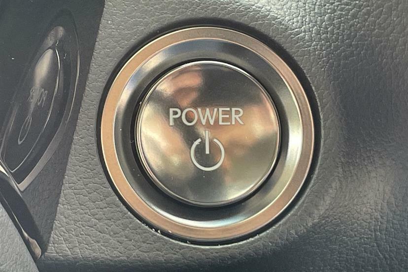 Lexus ES 300H 2.5 Premium Plus Cvt Red #28