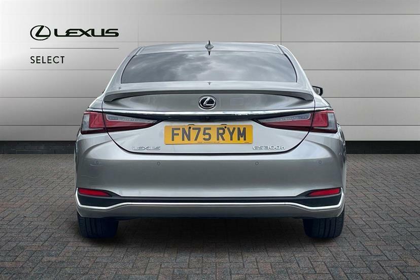 Lexus ES 300H 2.5 Premium Plus Cvt Red #10