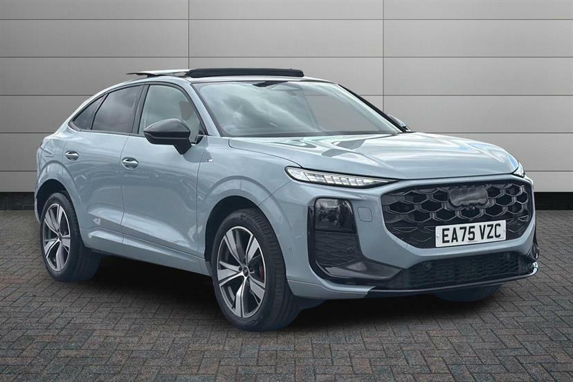 Audi Q3 1.5 Tfsi Launch Edition S Tronic Grey
