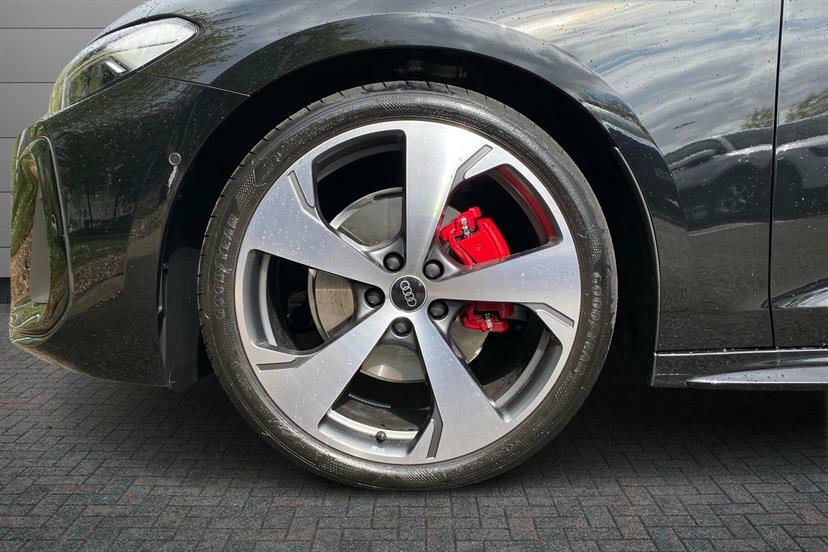 Audi A5 2.0 Tfsi 204 Edition 1 S Tronic WU26EYR Black #5