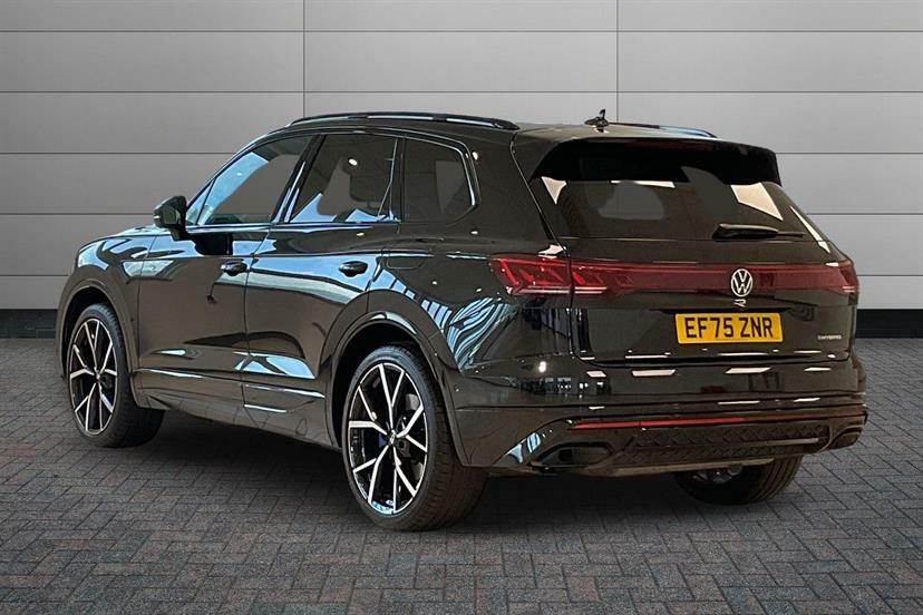 Volkswagen Touareg 3.0 V6 Tsi Ehybrid 4Motion R Tip EF75ZNR Black #3