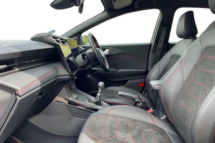 Ford Puma 1.0 Ecoboost Hybrid Mhev St-line X EA74HKT Black #2