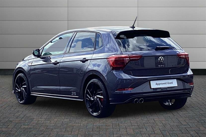 Volkswagen Polo 2.0 Tsi Gti Edition 25 Dsg EJ74KWD Black #3