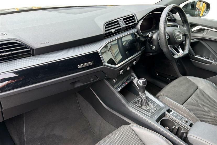 Audi Q3 40 Tdi 200 Quattro Black Ed S Tronic Cs KN22NDV Black #2