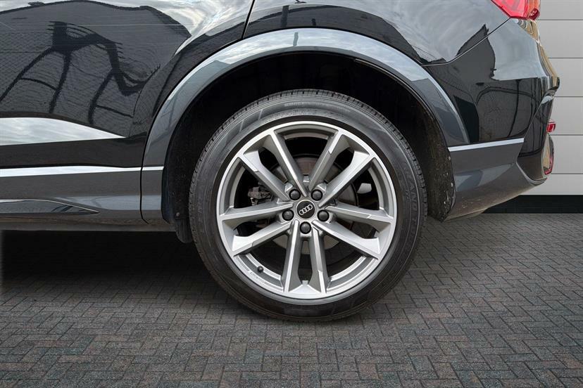 Audi Q3 40 Tdi 200 Quattro Black Ed S Tronic Cs KN22NDV Black #5