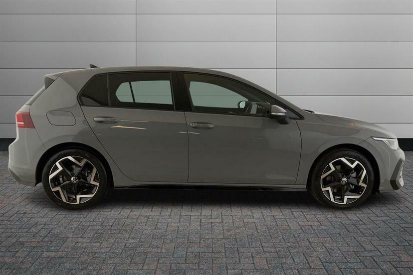 Volkswagen Golf 1.5 Etsi 150 R-line Dsg AO26ULT Black #4