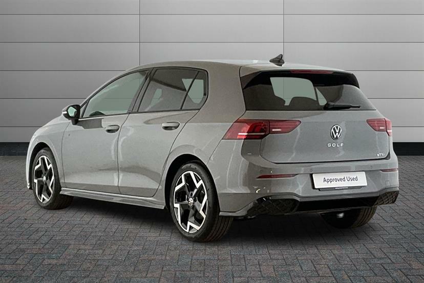 Volkswagen Golf 1.5 Etsi 150 R-line Dsg AO26ULT Black #3