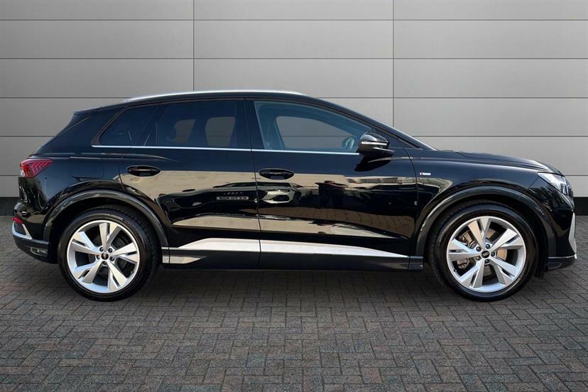 Audi Q4 E Tron 210Kw 45 82Kwh S Line Leathertech Pro LM75BCX Black #4