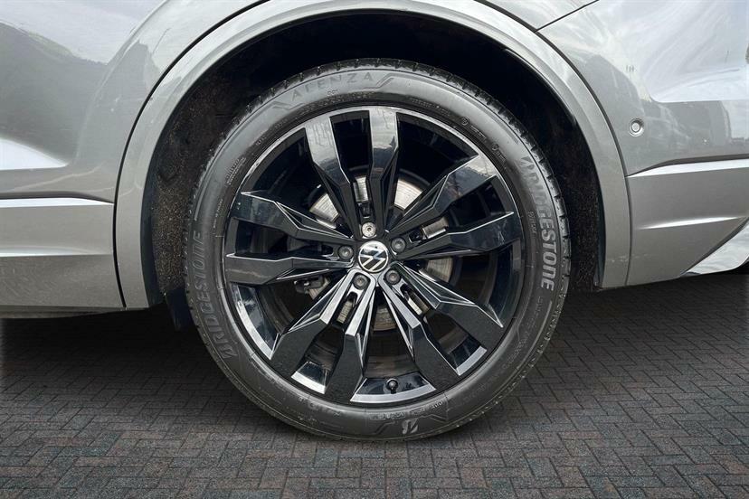 Volkswagen Touareg 3.0 V6 Tdi 4Motion Black Edition Tip VE71BWB Grey #5