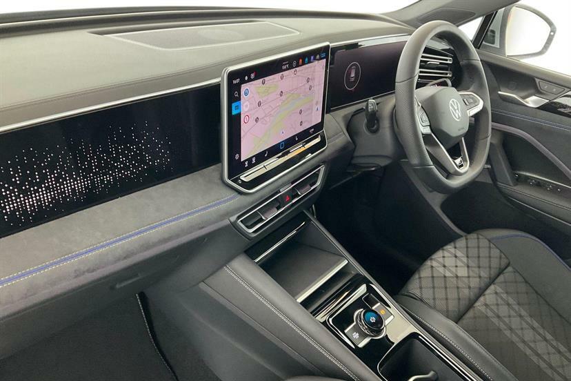 Volkswagen Tiguan 2.0 Tdi R-line Dsg AO26OOF Silver #2
