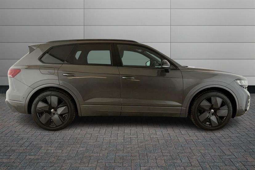 Volkswagen Touareg 3.0 V6 Tdi 4Motion 286 Final Edition Tip AU26NNO Grey #4