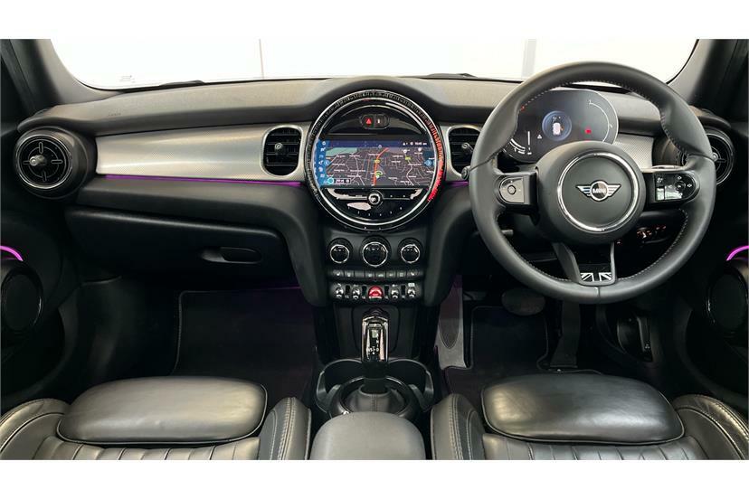 Mini Hatch 1.5 Cooper Exclusive Premium Plus LV23RZM Silver #4