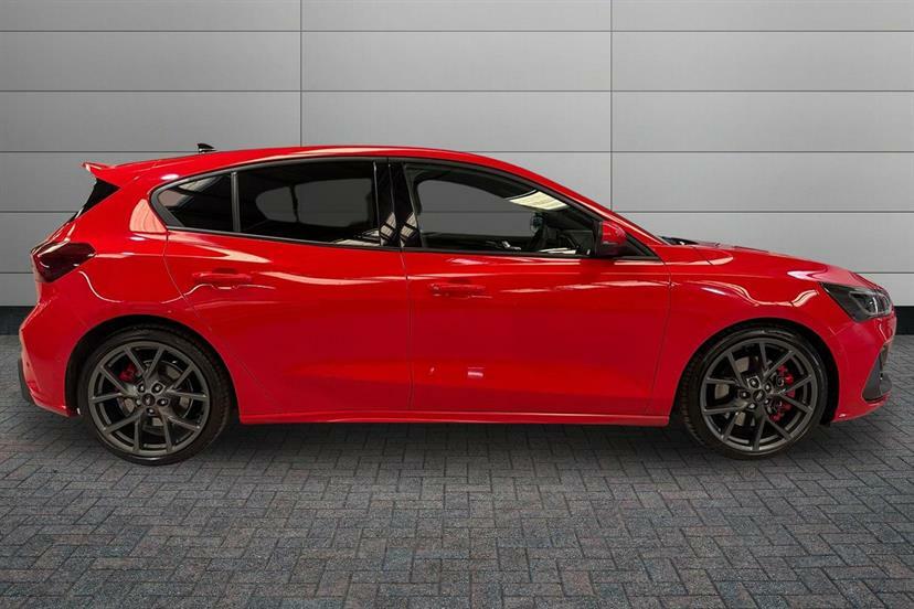 Ford Focus 2.3 Ecoboost St ET23OFS Red #4