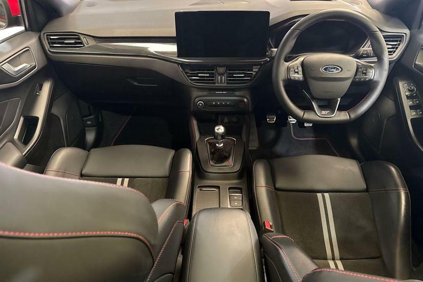 Ford Focus 2.3 Ecoboost St ET23OFS Red #6