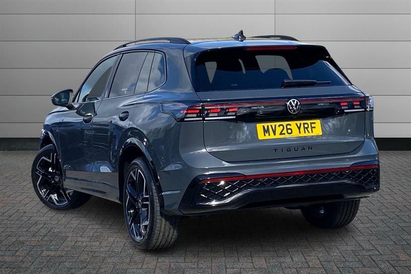 Volkswagen Tiguan 1.5 Etsi 150 R-line Dsg MV26YRF Grey #4
