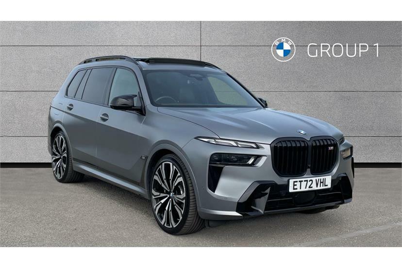 BMW X7 Xdrive M60i Step Grey