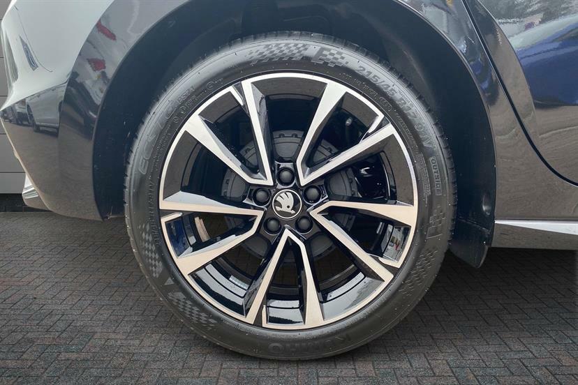 Skoda Fabia 1.0 Tsi 116 Monte Carlo Edition Dsg LN26WMX Black #5
