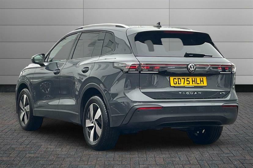 Volkswagen Tiguan 1.5 Etsi Match Dsg GD75HLH Grey #3
