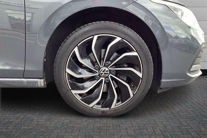 Volkswagen Golf 1.5 Tsi Style Edition EA23UCW Grey #5