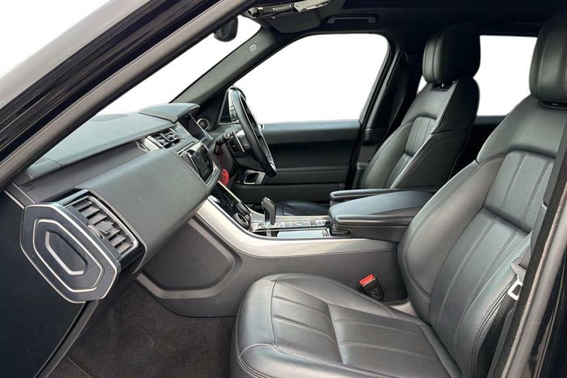 Land Rover Range Rover Sport 3.0 D300 Hse Dynamic Black PN22ADV Black #3