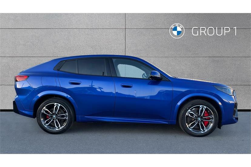 BMW iX2 150Kw Edrive20 Shadow Edition 65Kwh GY26HCF Blue #3