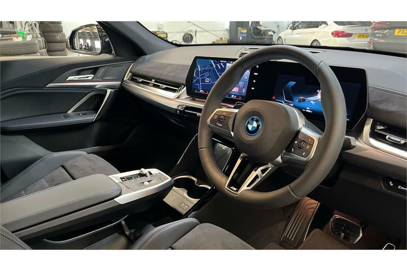 BMW iX2 150Kw Edrive20 Shadow Edition 65Kwh GY26ENJ Black #6
