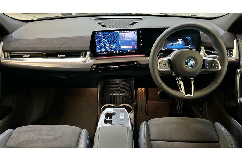 BMW iX2 150Kw Edrive20 Shadow Edition 65Kwh GY26ENJ Black #4