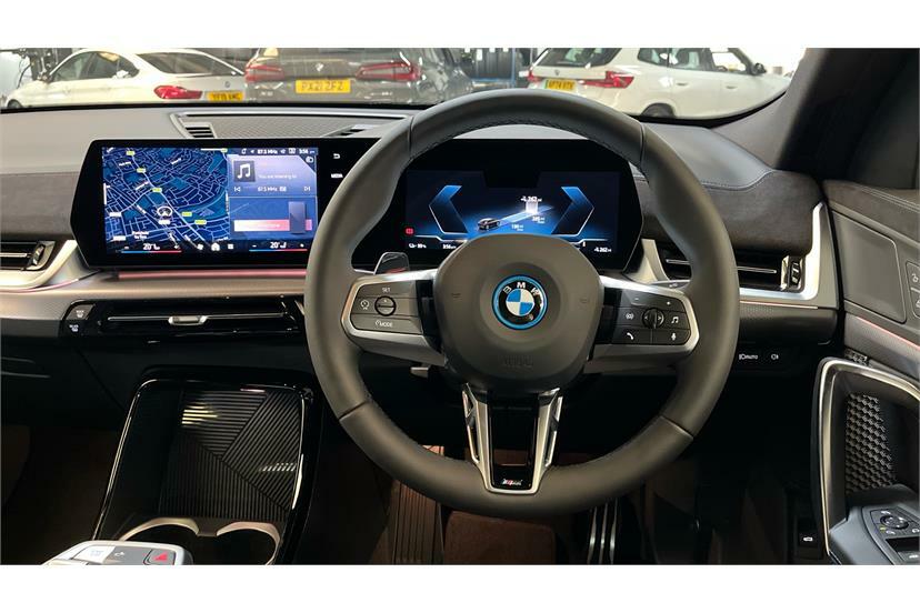 BMW iX2 150Kw Edrive20 Shadow Edition 65Kwh GY26ENJ Black #5