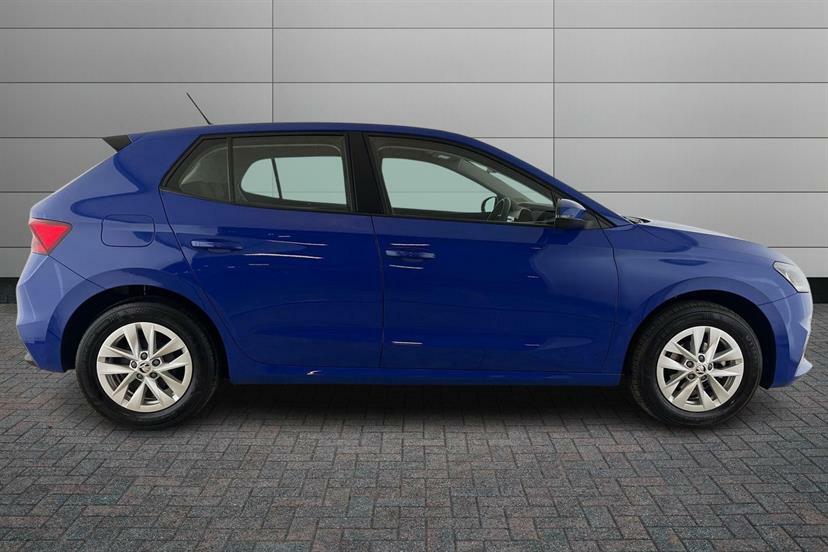 Skoda Fabia 1.0 Tsi Se Comfort AP23WFL Blue #4
