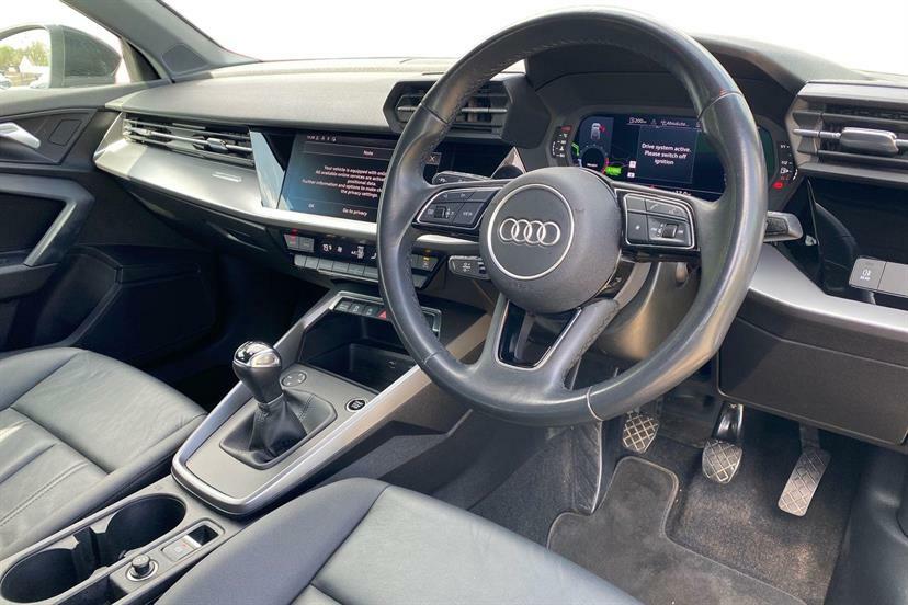 Audi A3 30 Tfsi Sport LP23HGE Black #6