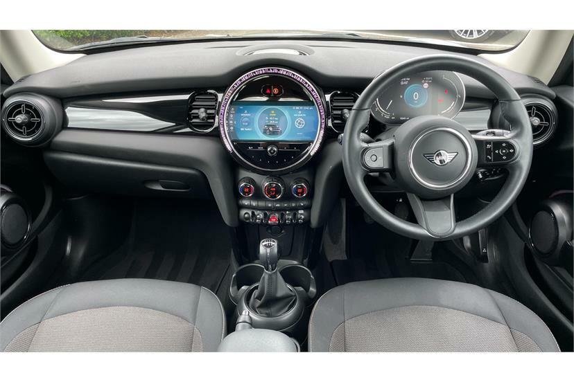 Mini Hatch 1.5 Cooper Classic Premium Silver #4