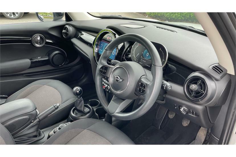 Mini Hatch 1.5 Cooper Classic Premium Silver #6