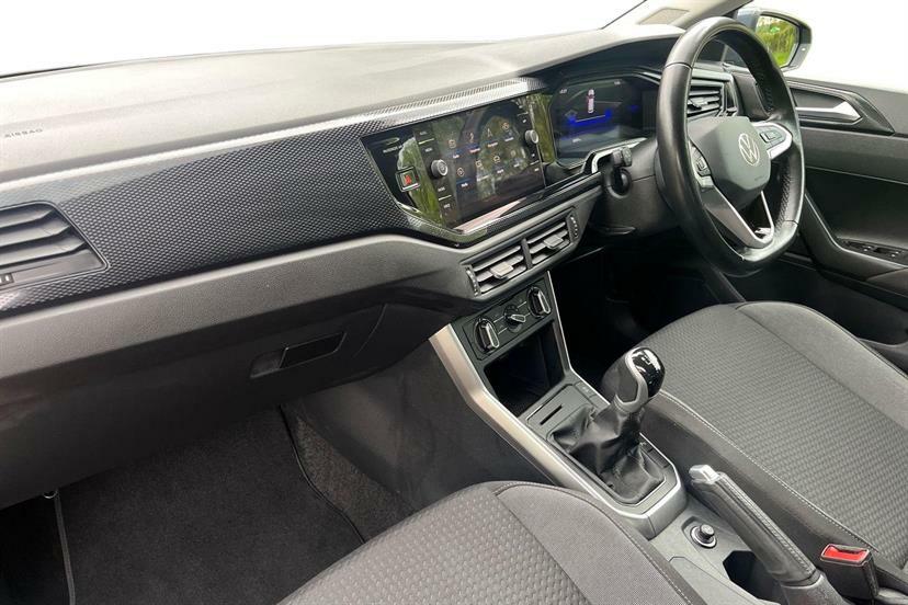 Volkswagen Polo 1.0 Tsi Match GD74MVL Grey #2