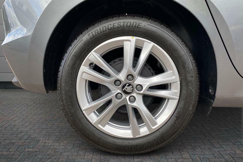 Skoda Fabia 1.0 Tsi 116 Se L Edition LN26WMV Grey #5