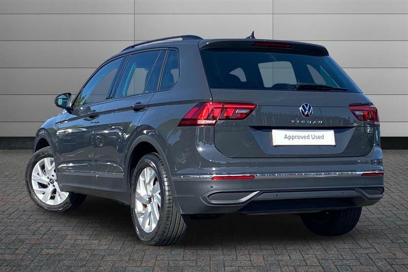 Volkswagen Tiguan 1.5 Tsi 150 Life Grey #3