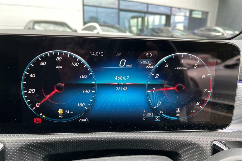 Mercedes-Benz A Class A180 Amg Line Executive WF72ZBG White #6