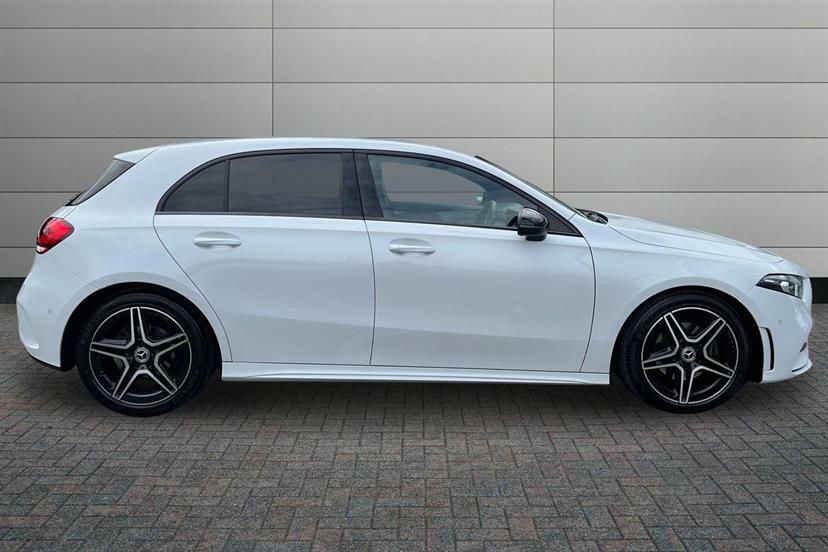 Mercedes-Benz A Class A180 Amg Line Executive WF72ZBG White #3