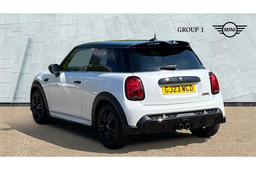 Mini Hatch 2.0 Cooper S Sport Premium GJ23WCD White #2