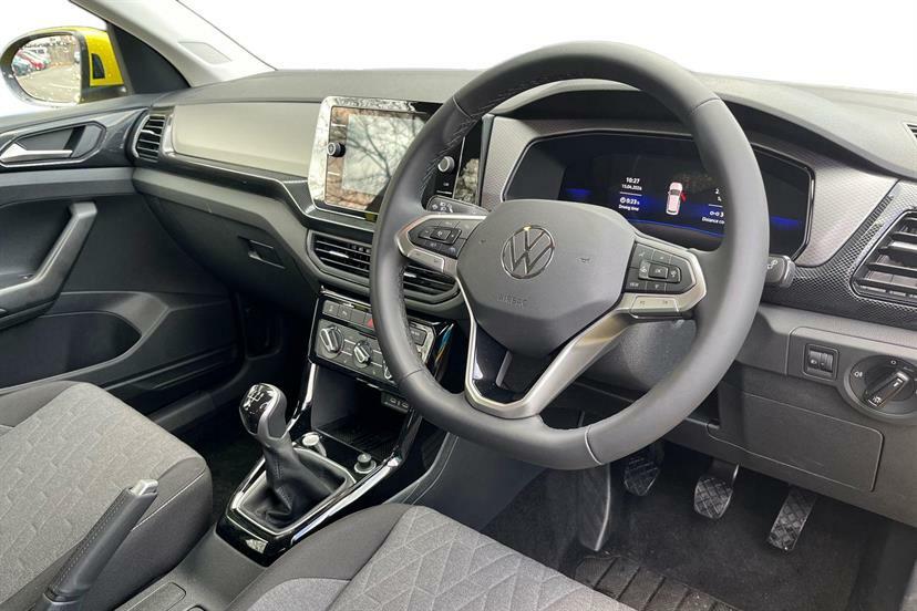 Volkswagen T-Cross 1.0 Tsi Match MV26FNP Yellow #6