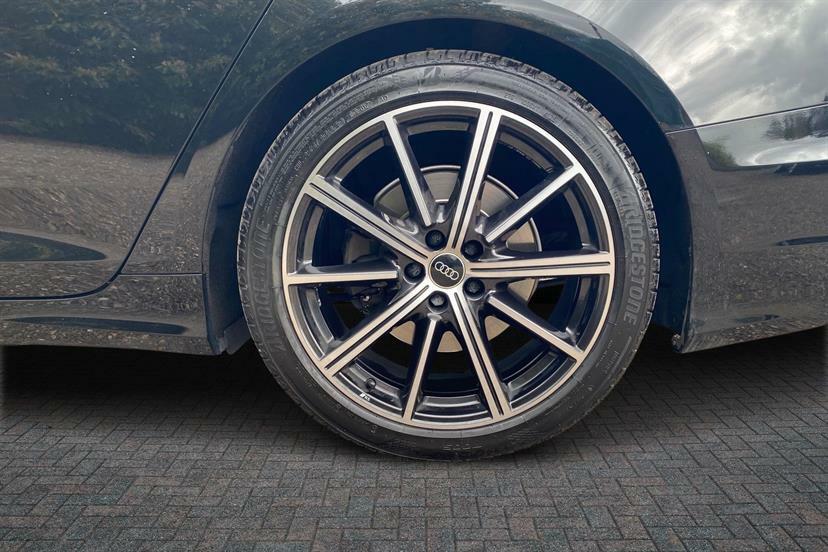 Audi A6 50 Tfsi E Quattro Black Edition S Tronic Black #5