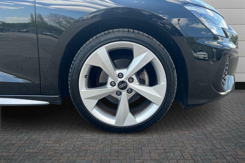 Audi A3 35 Tfsi S Line GX24WOJ Black #5