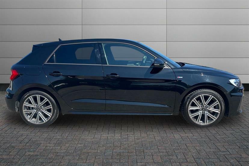 Audi A1 30 Tfsi S Line S Tronic LS75EXO Black #4