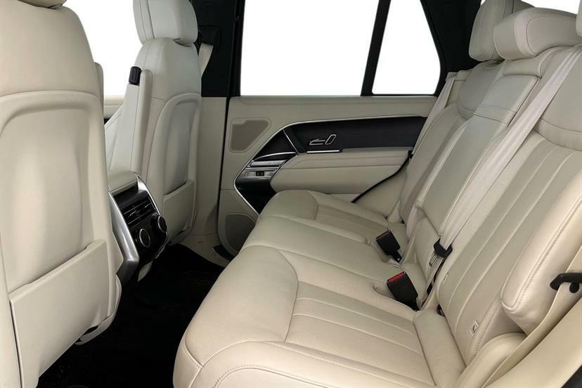 Land Rover Range Rover 3.0 D350 Hse LV74PBU Black #4