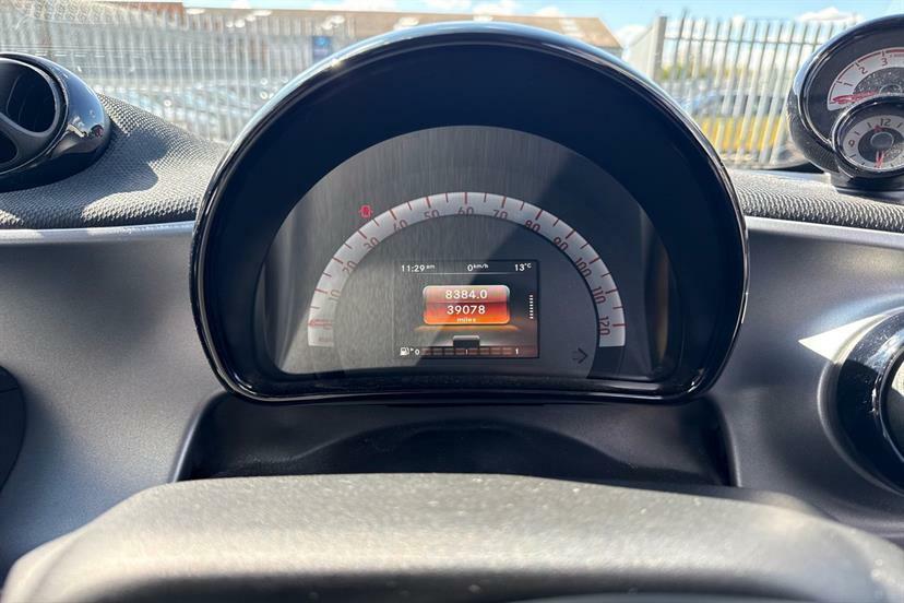 Smart Fortwo Coupe 1.0 Prime Premium Black #6