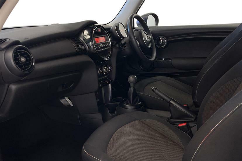 Mini Hatch 1.2 One SG66GRF Orange #2